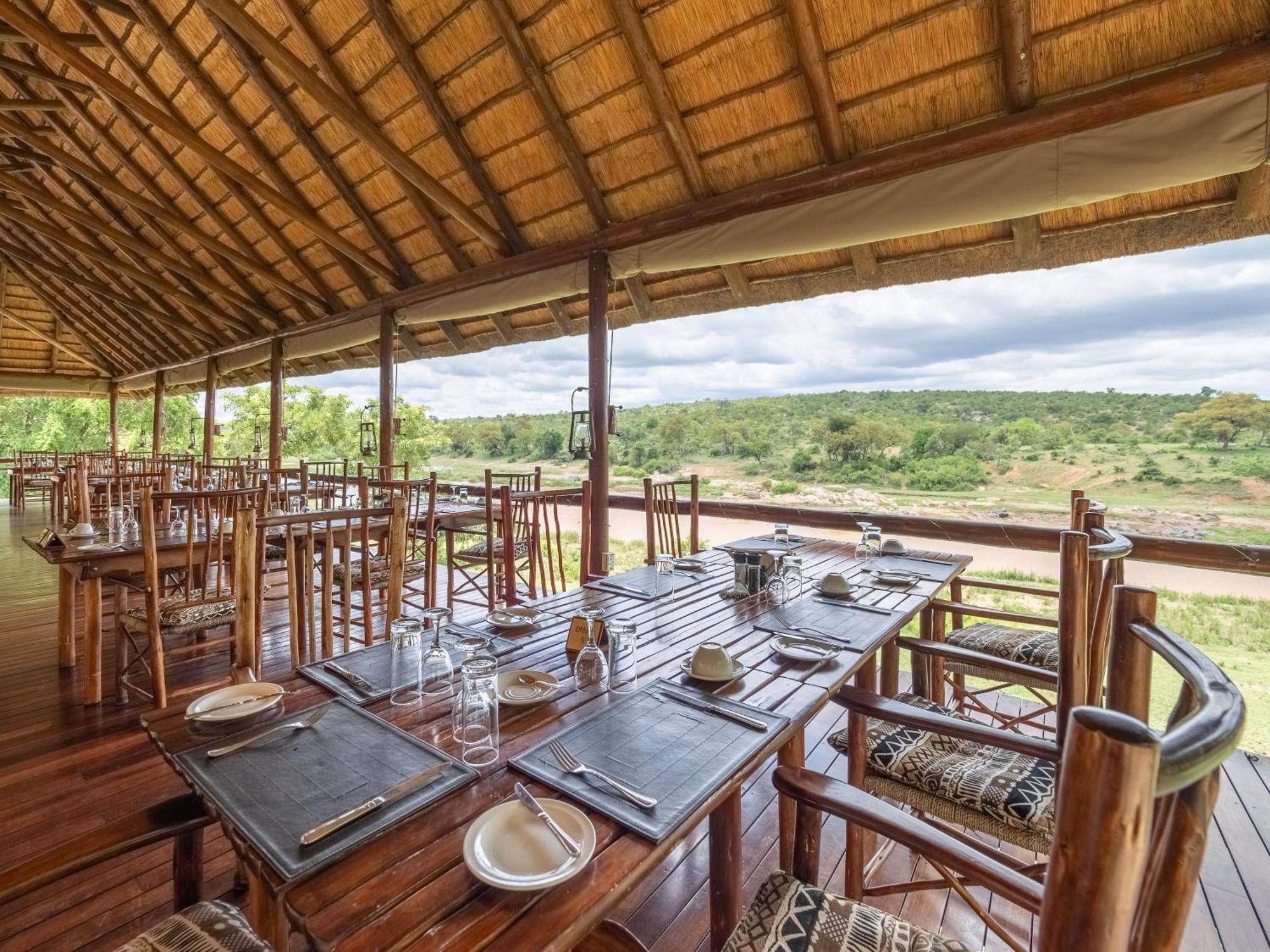 Nyati Safari Lodge フッドスプルイト エクステリア 写真