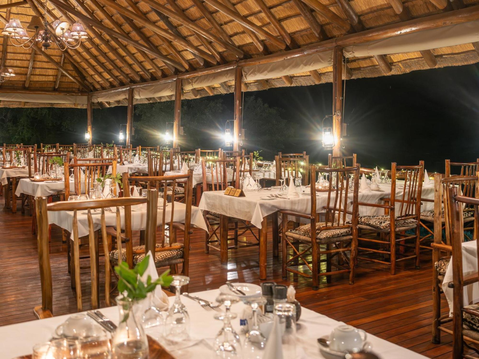 Nyati Safari Lodge フッドスプルイト エクステリア 写真