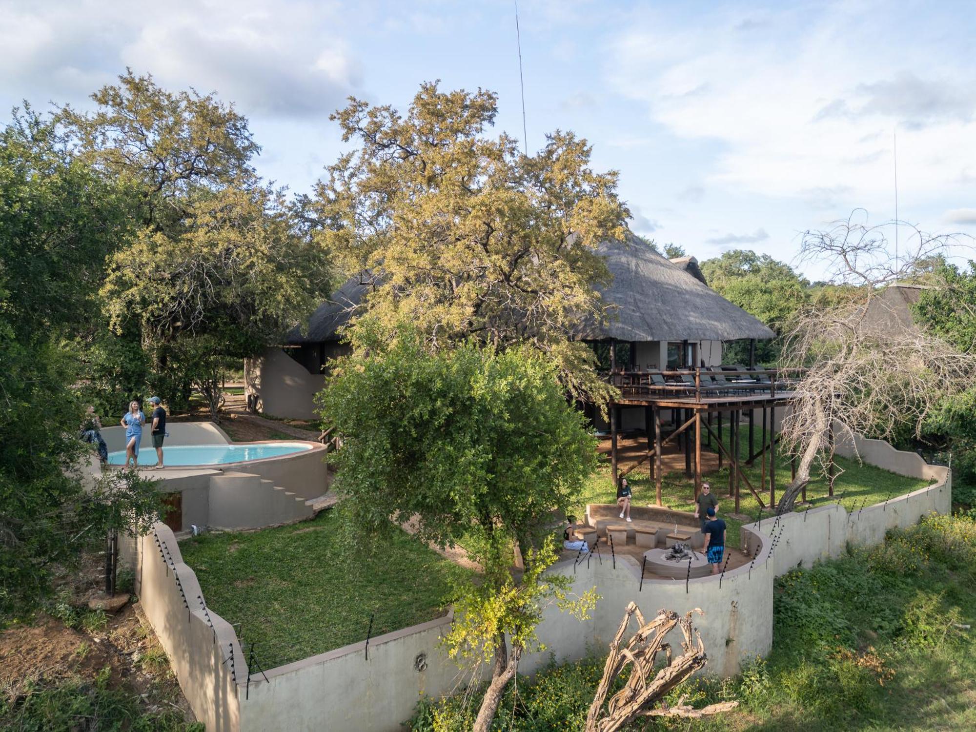 Nyati Safari Lodge フッドスプルイト エクステリア 写真
