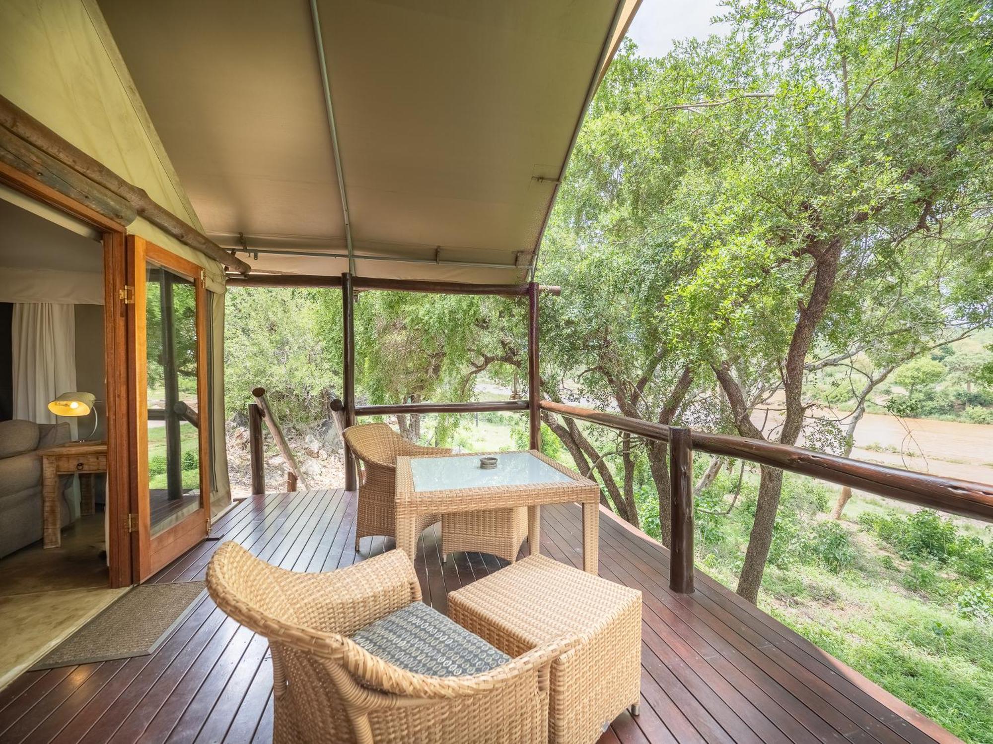 Nyati Safari Lodge フッドスプルイト エクステリア 写真